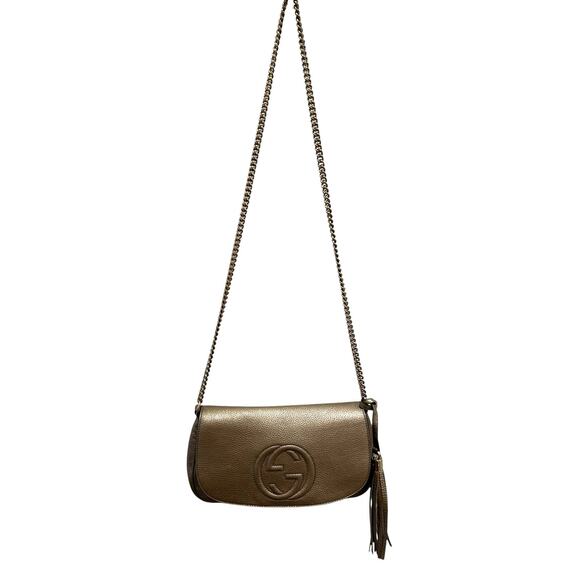 Gucci Metallic Gold Pebbled Leather Soho Flap Over Chain Crossbody Handbag - Picture 1 of 10